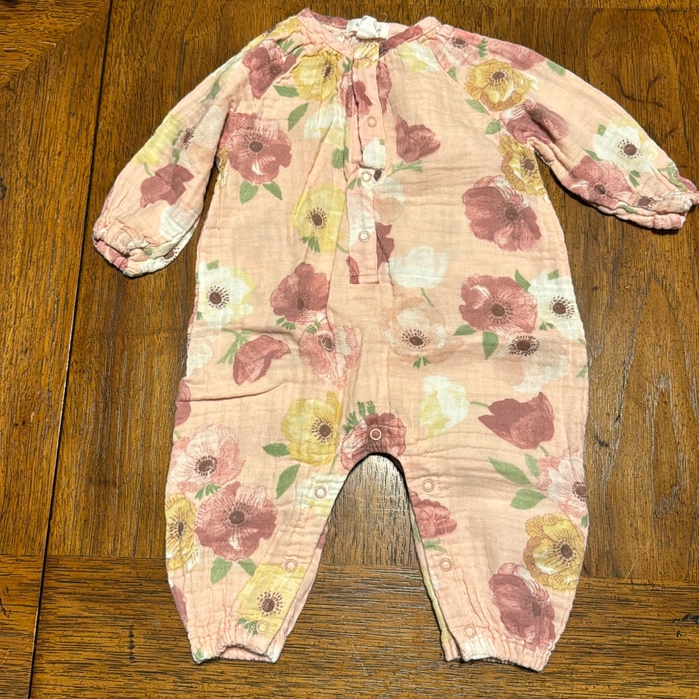 Angel Dear Floral Outfit